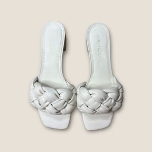 Marc Fisher Cerita Block Heel Slip On Sandal 6 1/2